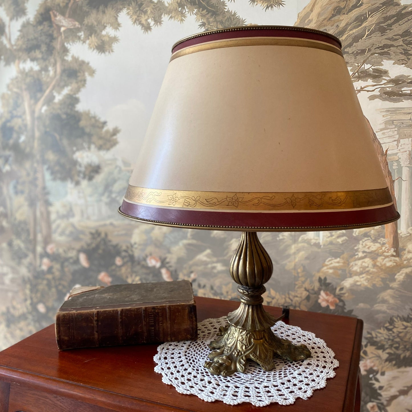 Baroque Table Lamp