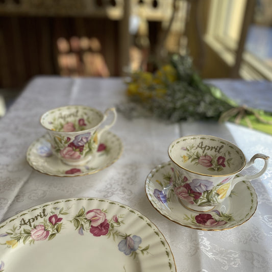 Royal Albert Bone China England Pocelain Teacups, Saucers and Serving Plate