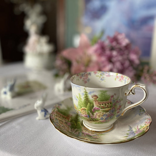 Royal Albert Bone China England Teacup & Saucer