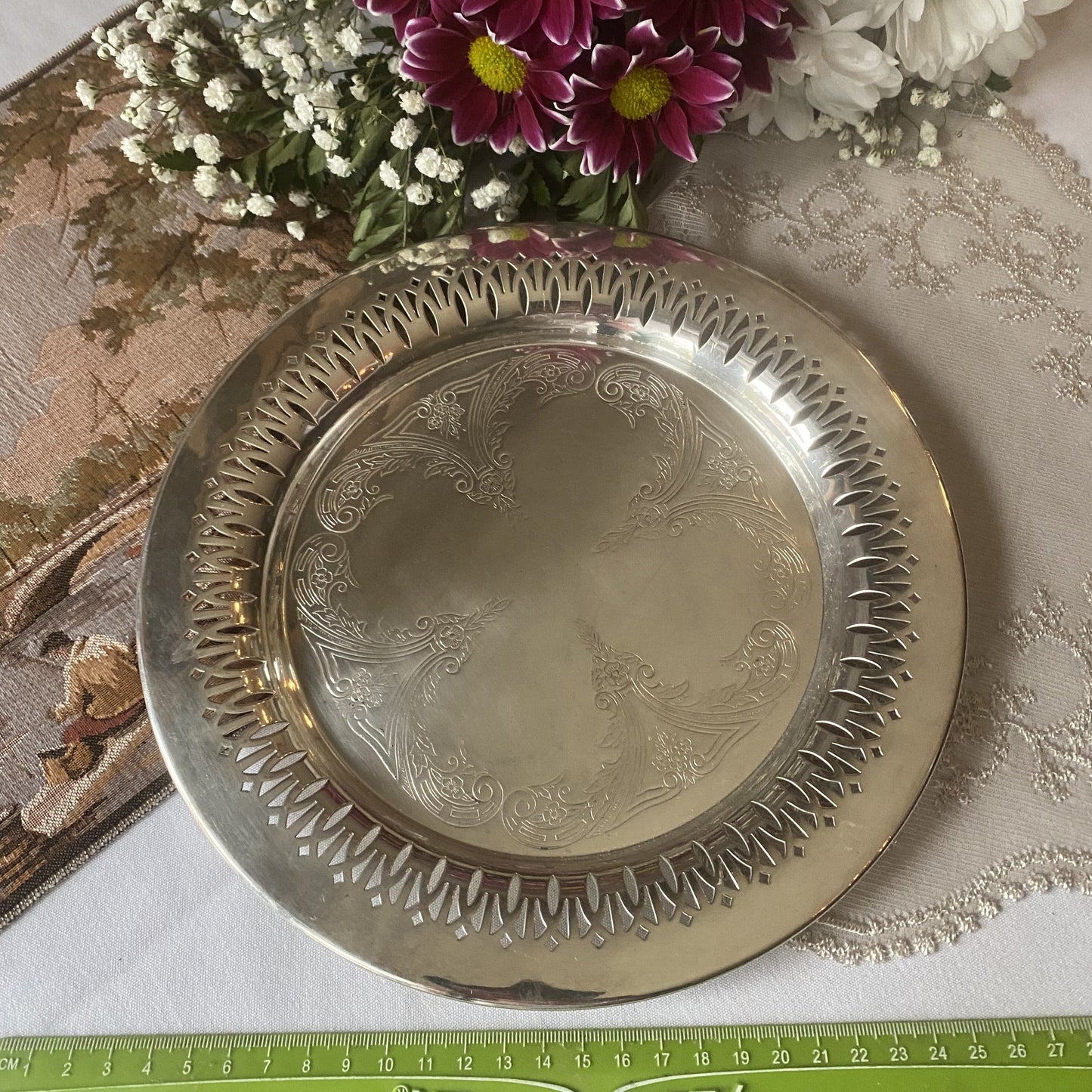 WM.A.Rogers Canada 065 Silver Plated Tray