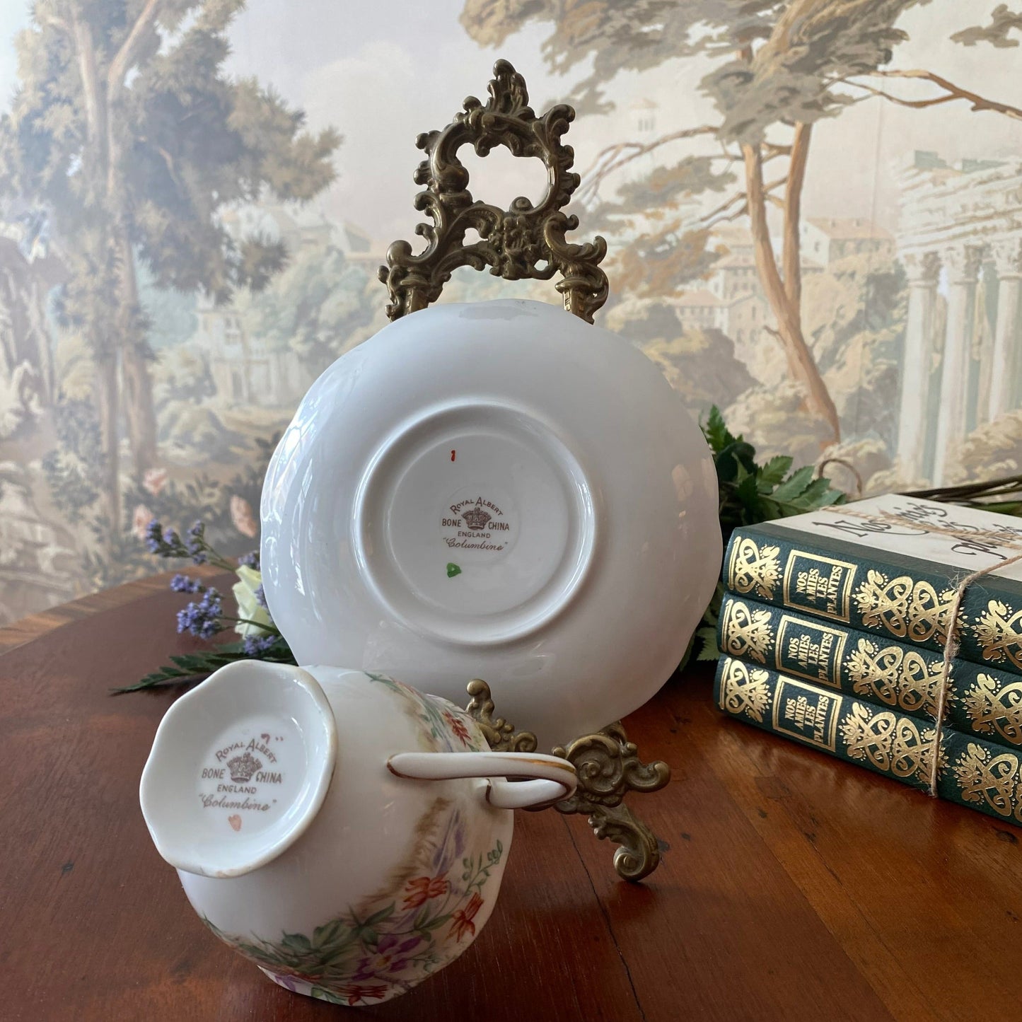 Royal Albert Bone China England Teacup & Saucer