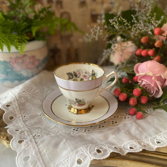 Stratford Fine Bone China England Teacup & Saucer