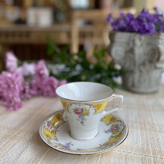 Radfords Fenton Bone China England Teacup & Saucer