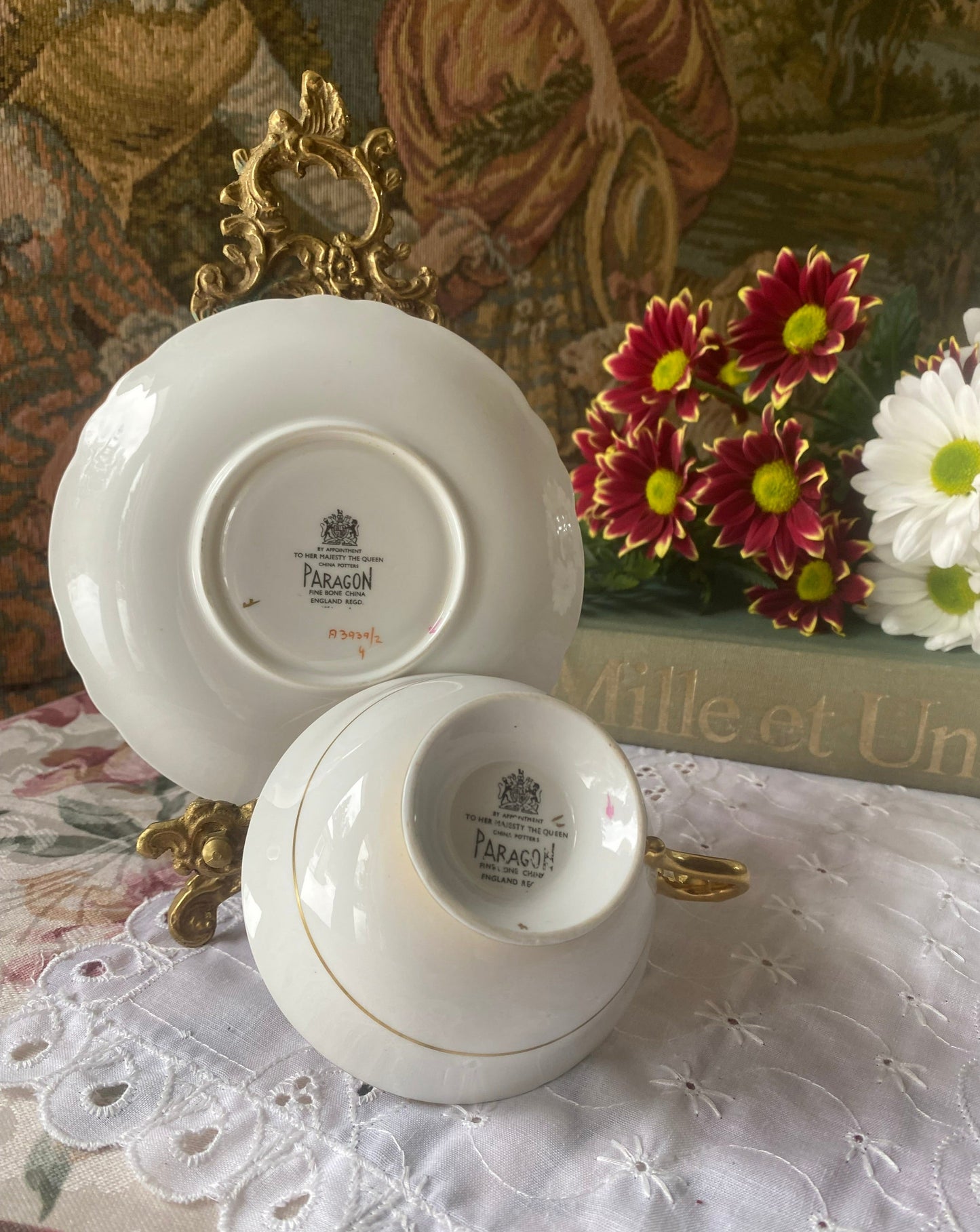 Paragon Fine Bone China England Teacup & Saucer